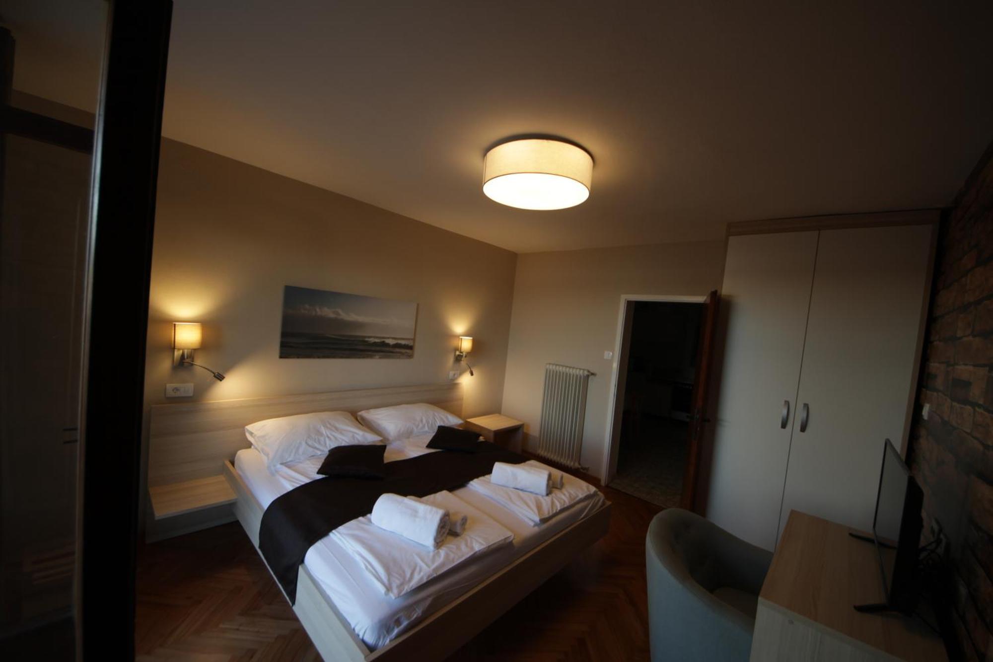 Apartma Kocevar Portoroz Bagian luar foto